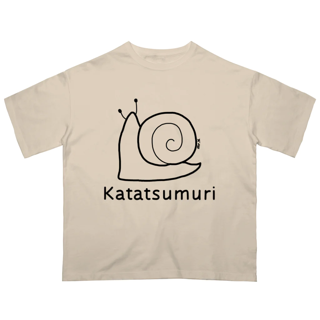 MrKShirtsのKatatsumuri (カタツムリ) 黒デザイン Oversized T-Shirt