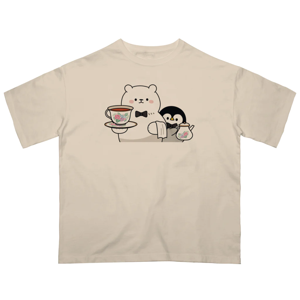 DECORの心くばりペンギン　ウェイトレスさんver. Oversized T-Shirt