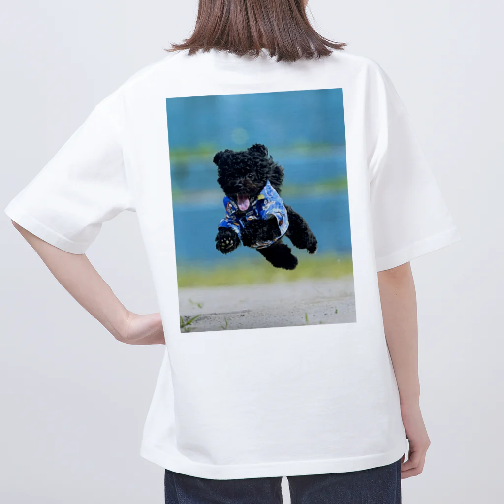 TSUMUGIのあれこれのすっ飛ぶTSUMUGI背景有Ver. Oversized T-Shirt