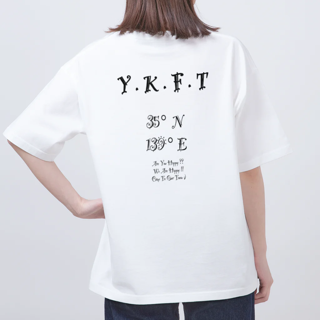 横浜市金沢区の地域活動家　ツンのYOKOHAMA KANAZAWA FANTASTIC TOWN（Happy） Oversized T-Shirt