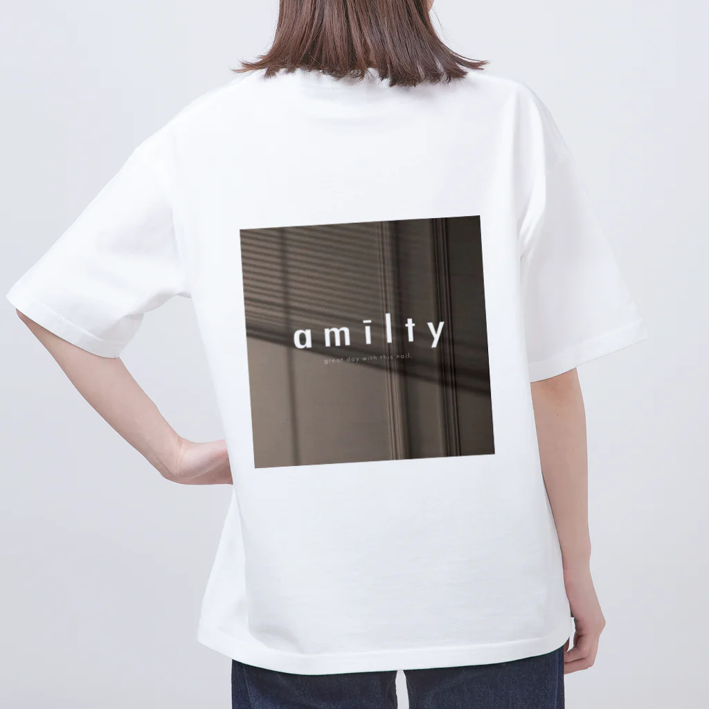 ari_shopのシンプルお洒落ロゴデザイン Oversized T-Shirt