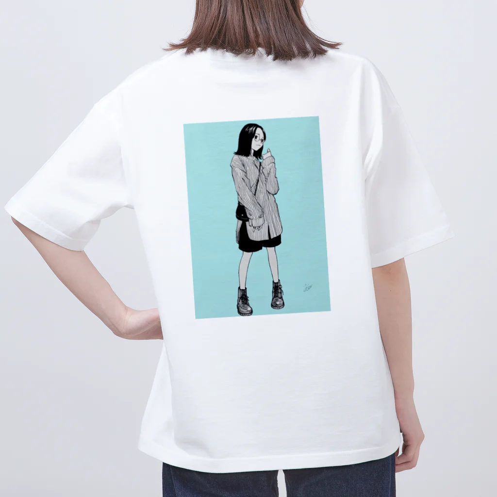 makaroni7の短パン女子 Oversized T-Shirt