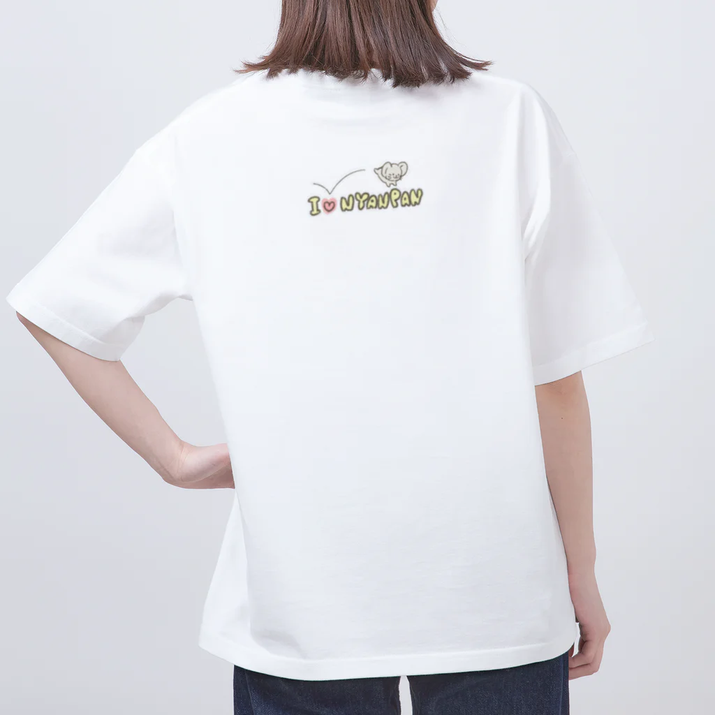 あおい屋さんのにゃんぱん オーバーサイズTシャツ