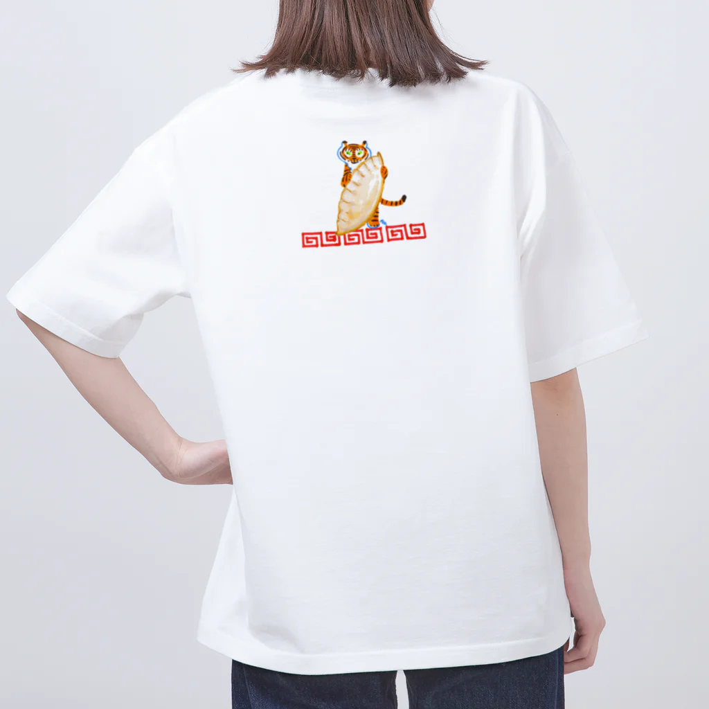 segasworksの餃子たちとトラちゃんたち オーバーサイズTシャツ