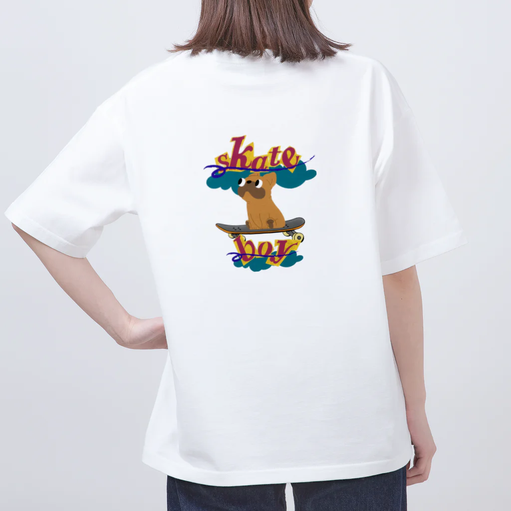 sloth_giraffeのスケートボードするワンコ Oversized T-Shirt