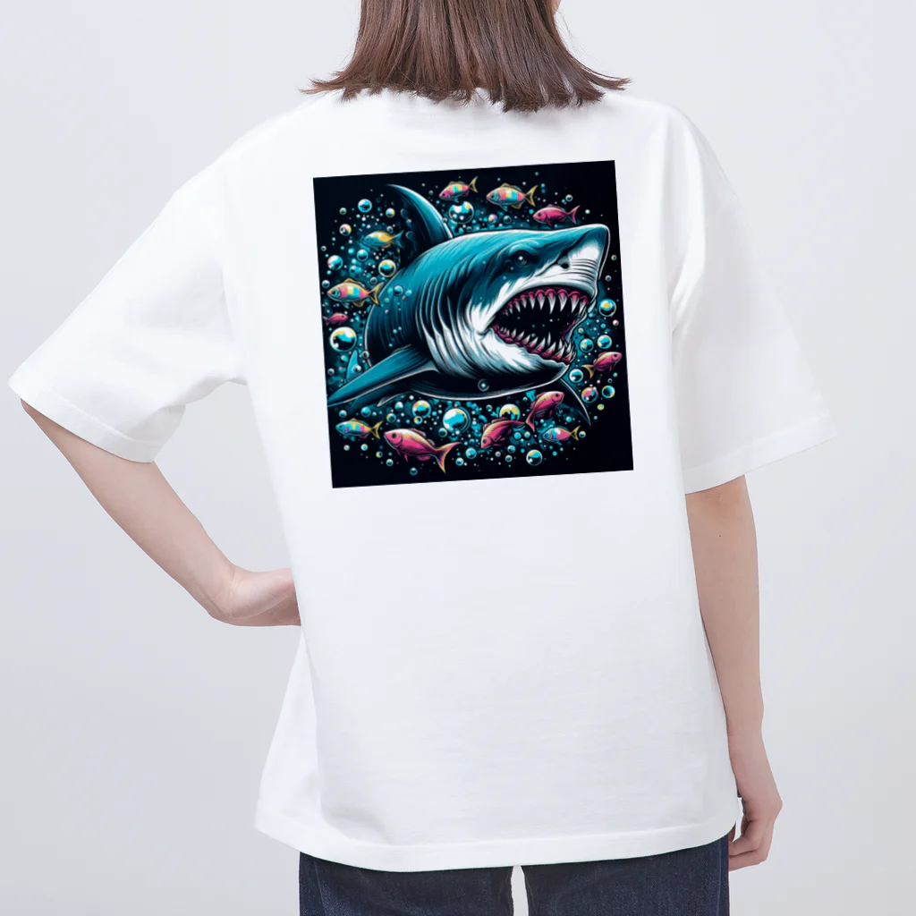 アートフル・メッセンジャーのCOOL SHARK オーバーサイズTシャツ