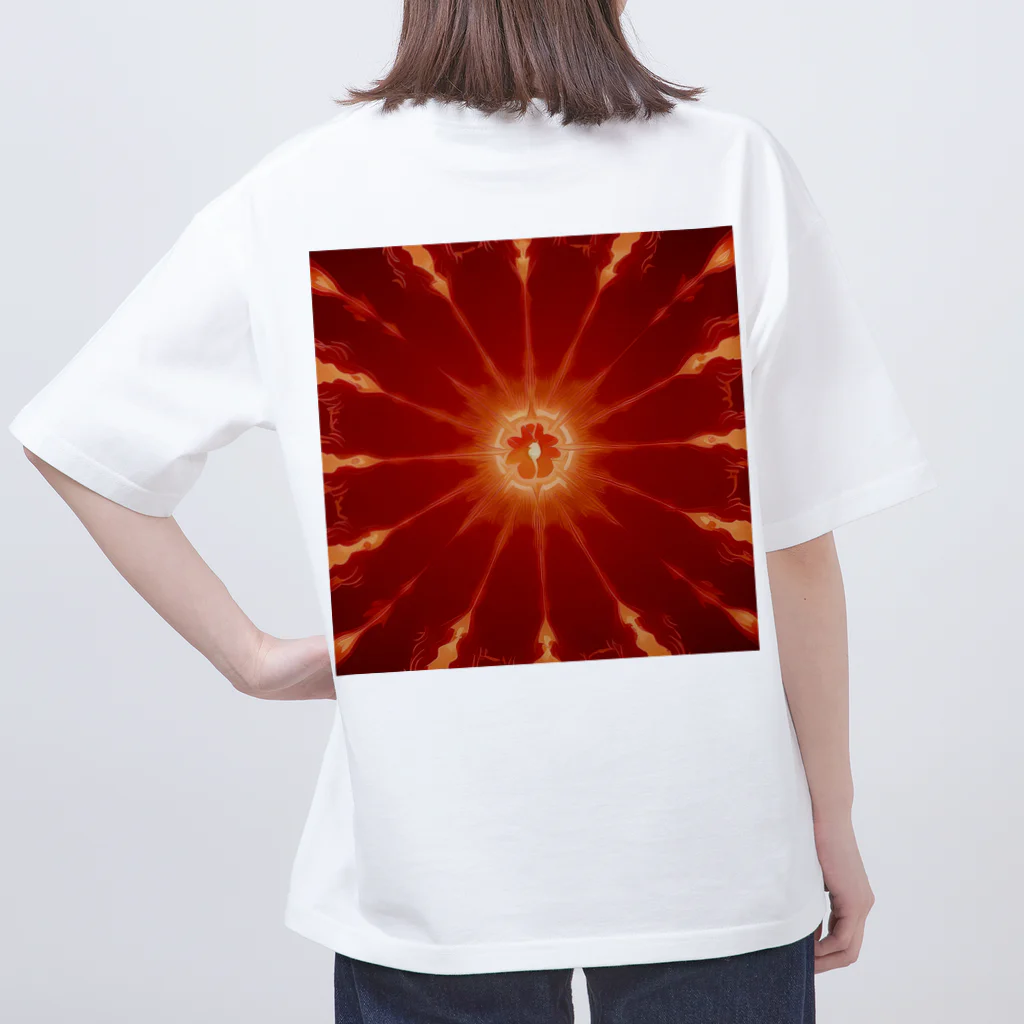 幻想の館の不思議模様・炎 Oversized T-Shirt