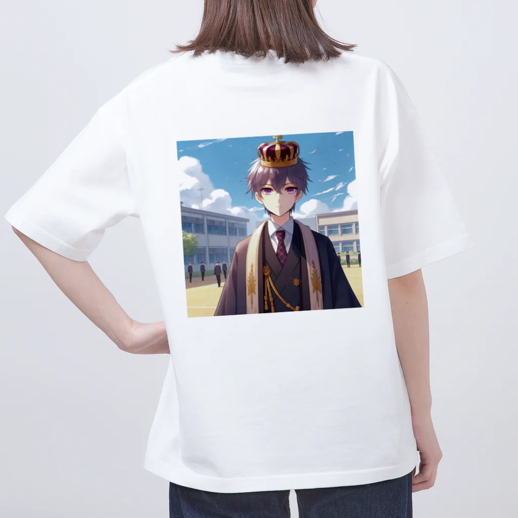 ゆう(AIイラスト)の校庭に立つ皇帝 オーバーサイズTシャツ