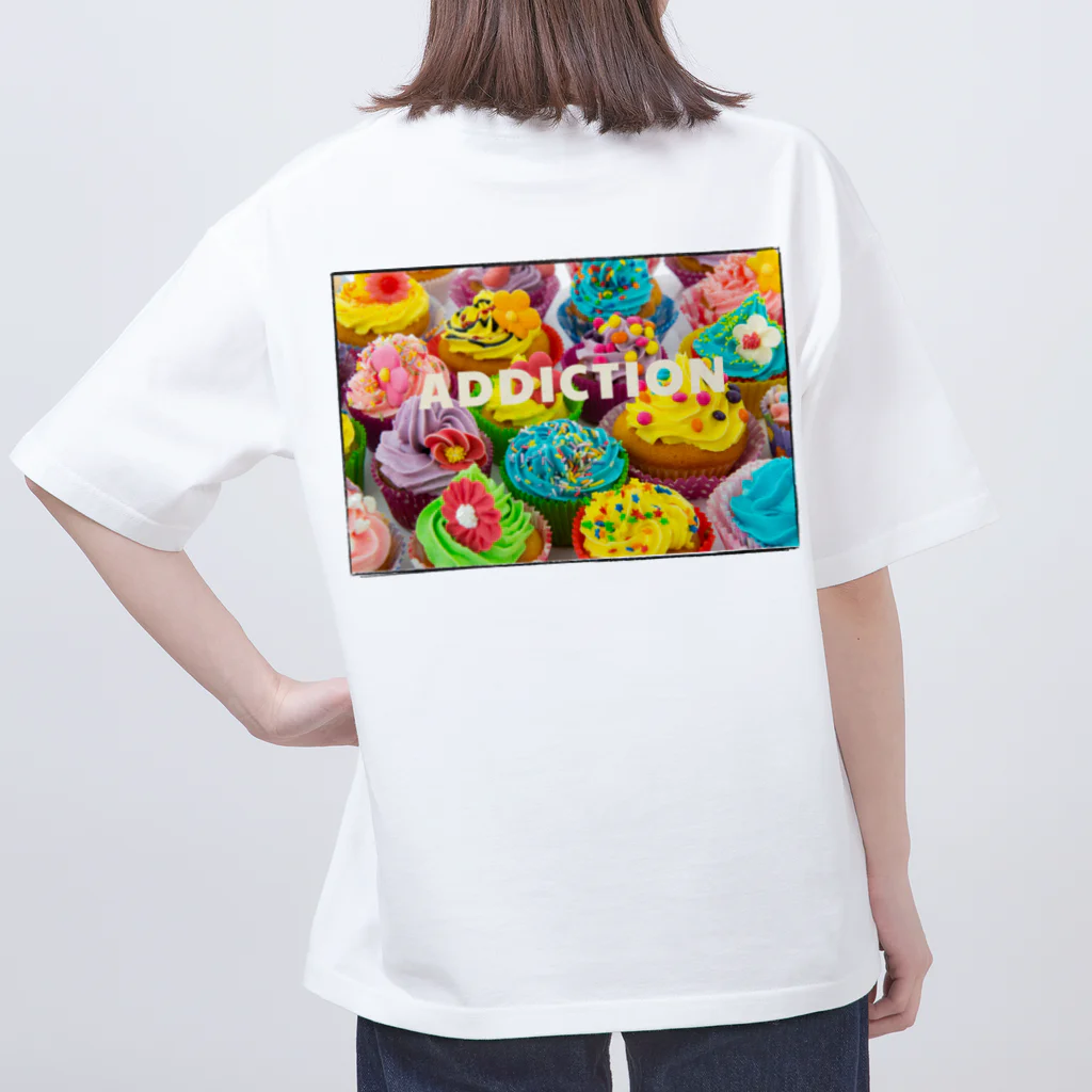 HappyFaceMarketのカップケーキ中毒アディクション Oversized T-Shirt