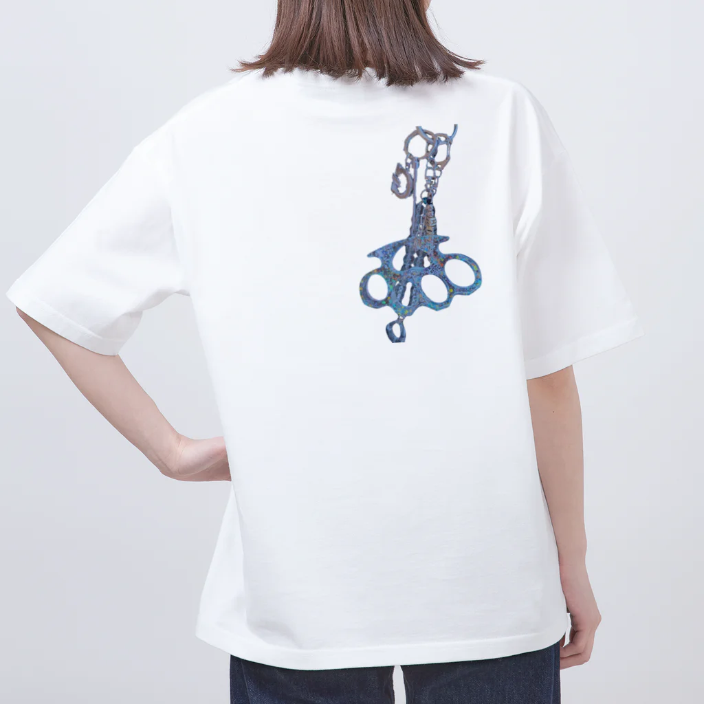 Iii Ponchiの拳銃！ Oversized T-Shirt