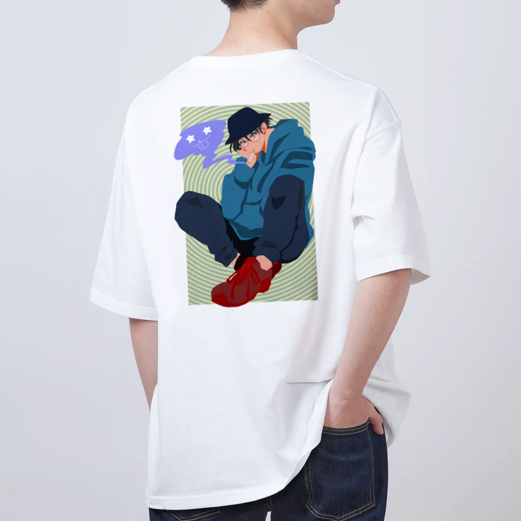 翠色の眼鏡のおしゃ眼鏡男子 オーバーサイズTシャツ