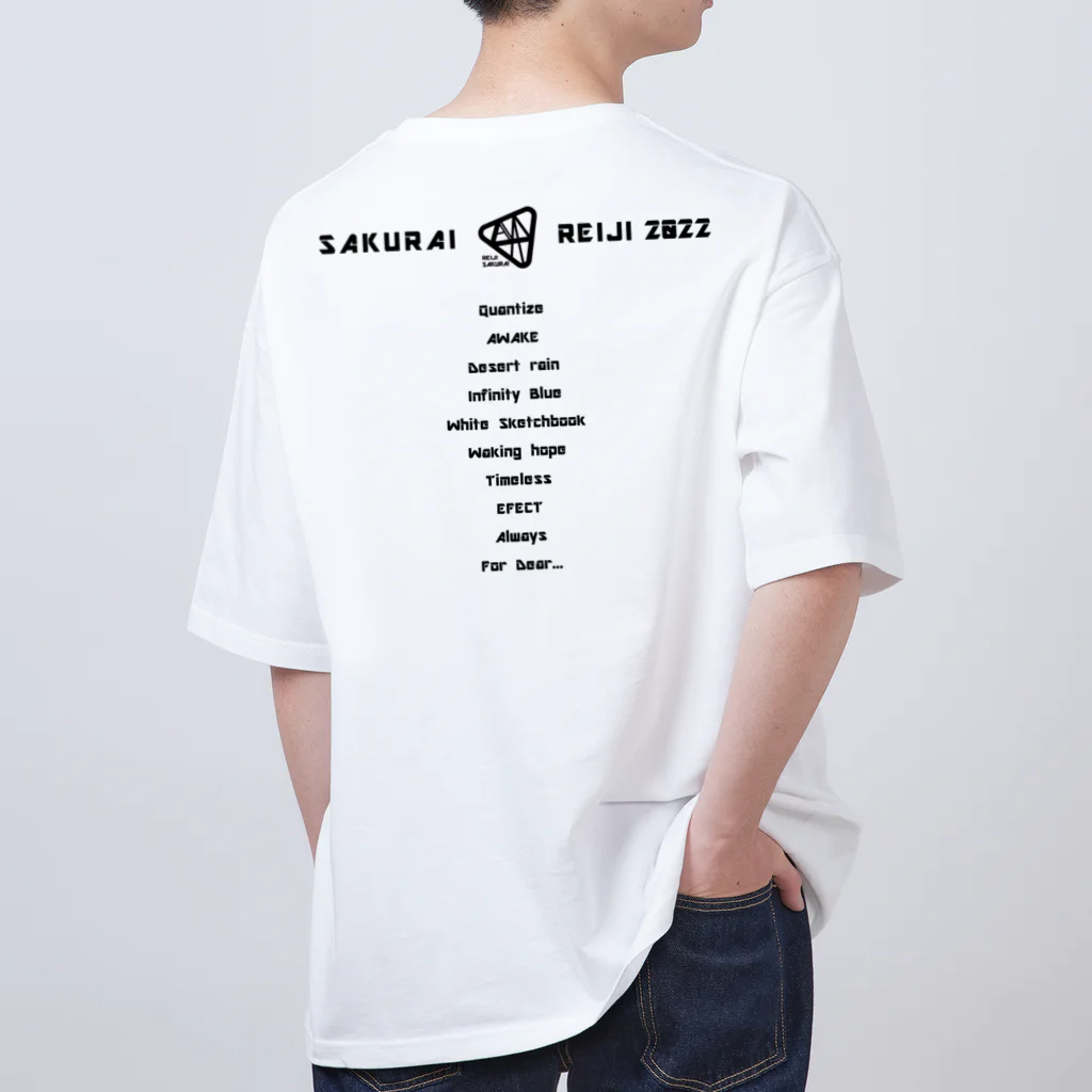 桜井零士 Official Goods Storeのlogo　BK　front　オーバーサイズTシャツ Oversized T-Shirt