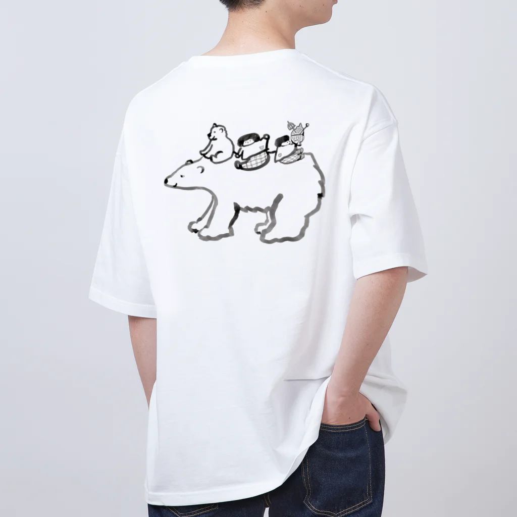 Umi Amaoto の（背面）シロクマとまめズ Oversized T-Shirt