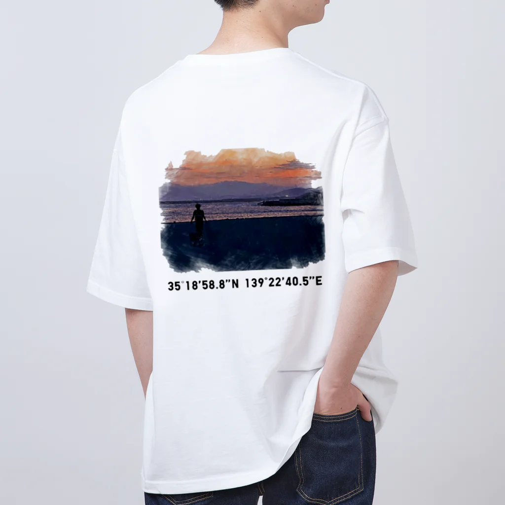 Distortion.の湘南海岸 オーバーサイズTシャツ