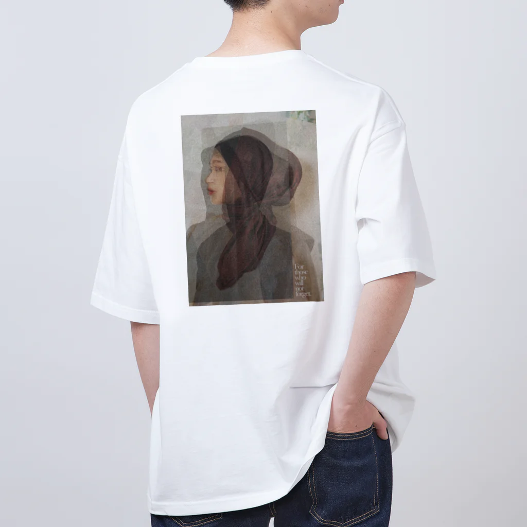 AUFATOKYOの追憶のコラージュ Oversized T-Shirt