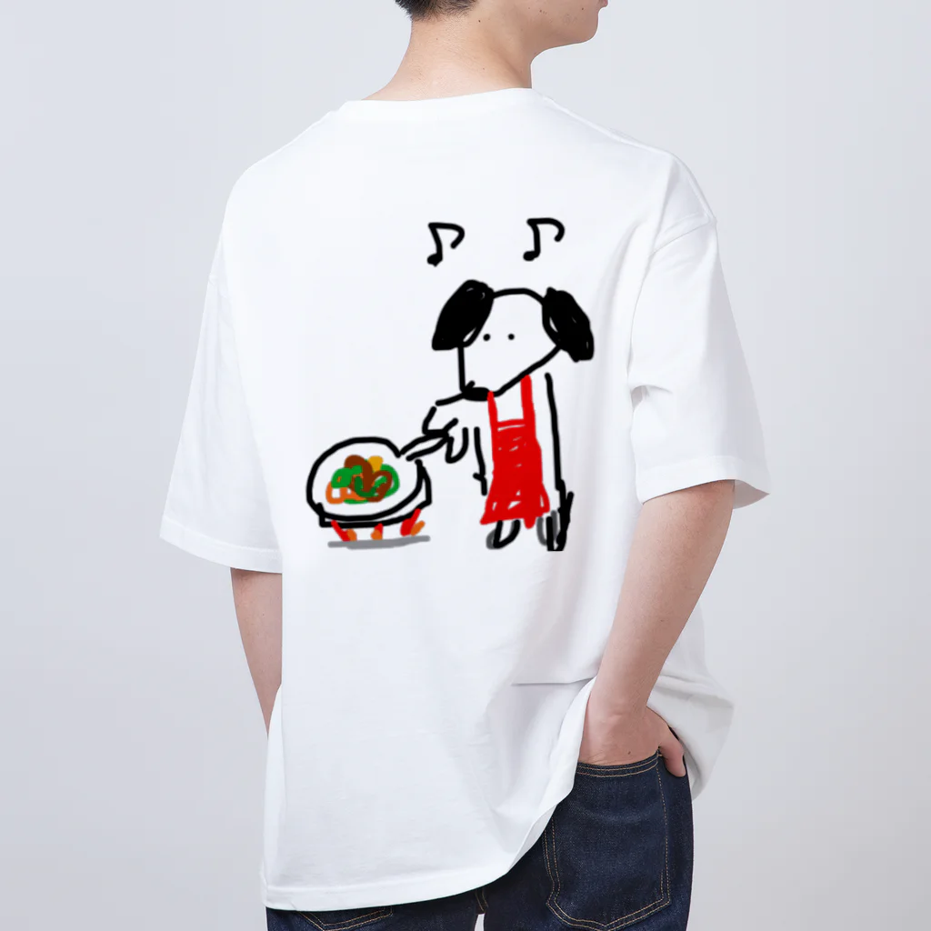 べるのへやのサムギョプサル焼いている犬 オーバーサイズTシャツ