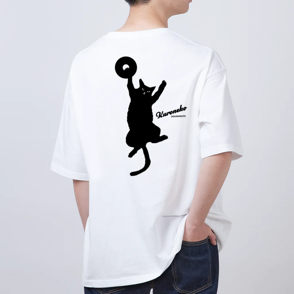 kuronekodoughnutsのくろねこドーナツ オーバーサイズTシャツ