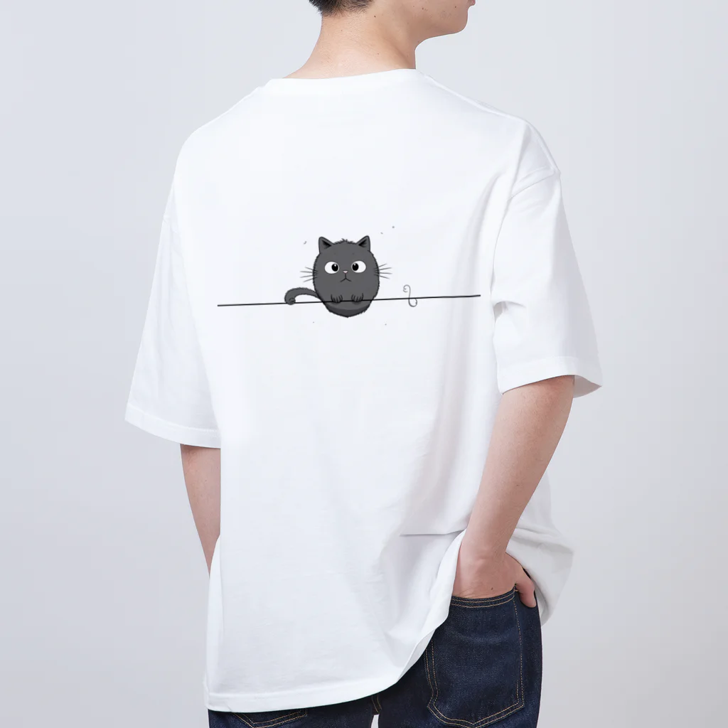 Yokogawaのはらはら猫 Oversized T-Shirt