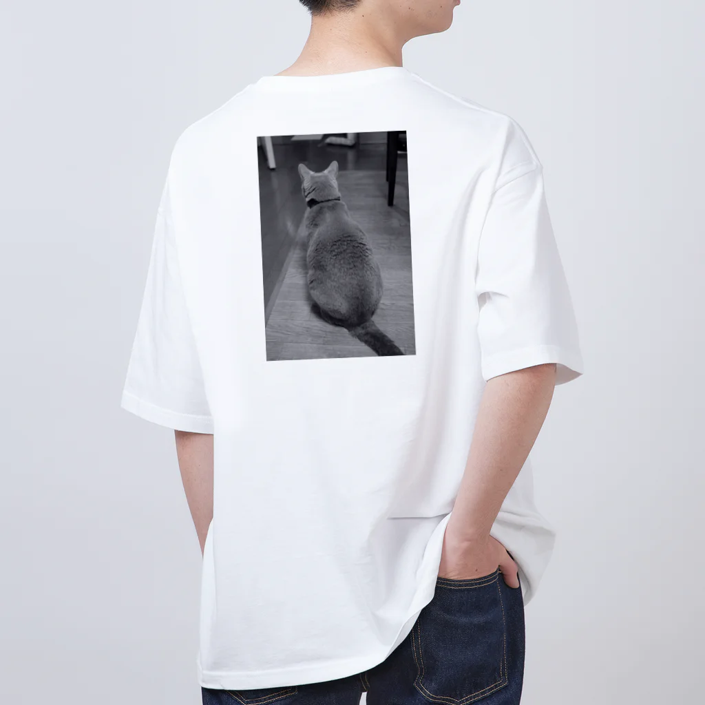 お昼寝クラブ　リクのお店のお昼寝クラブ会長　リク Oversized T-Shirt