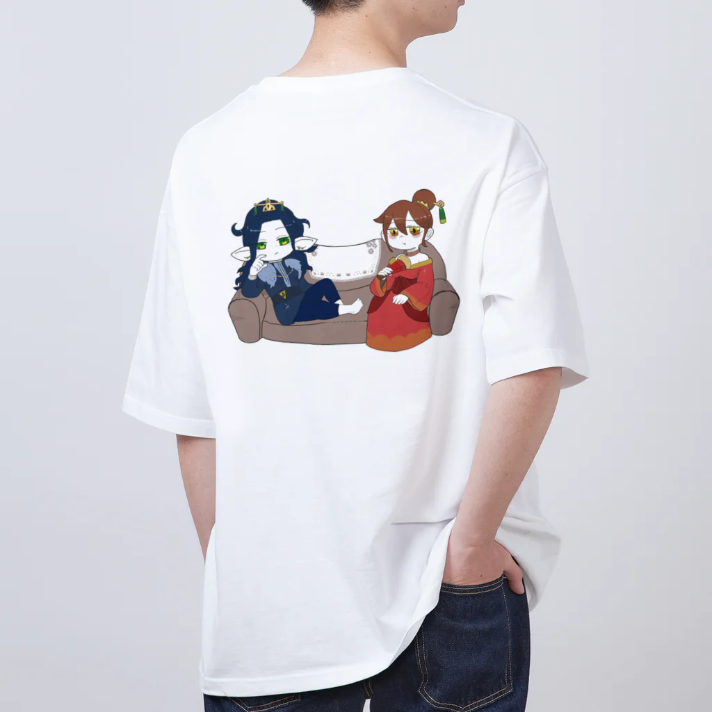 アラドウシの式典服コココロ(デモクラとマルーリ) オーバーサイズTシャツ