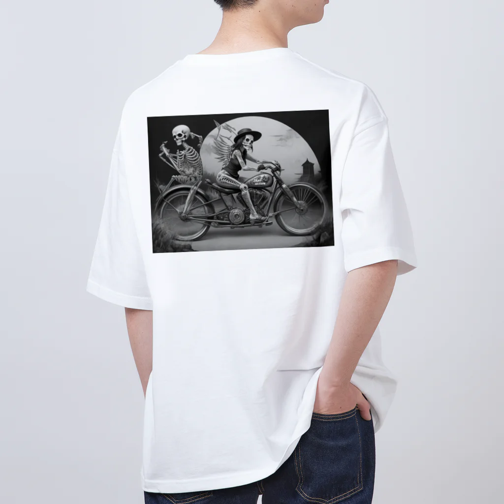 Skull sectionのドクロとバイク オーバーサイズTシャツ