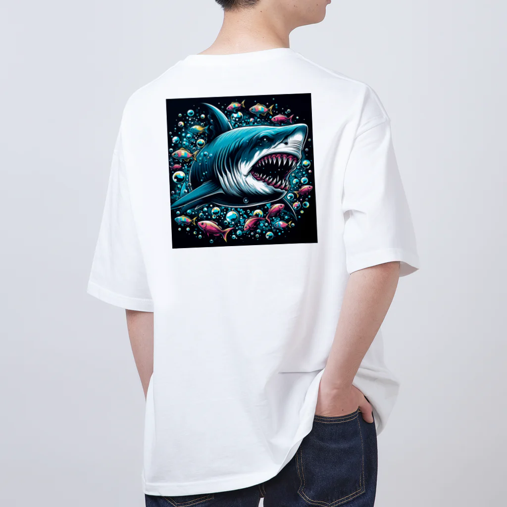 アートフル・メッセンジャーのCOOL SHARK オーバーサイズTシャツ