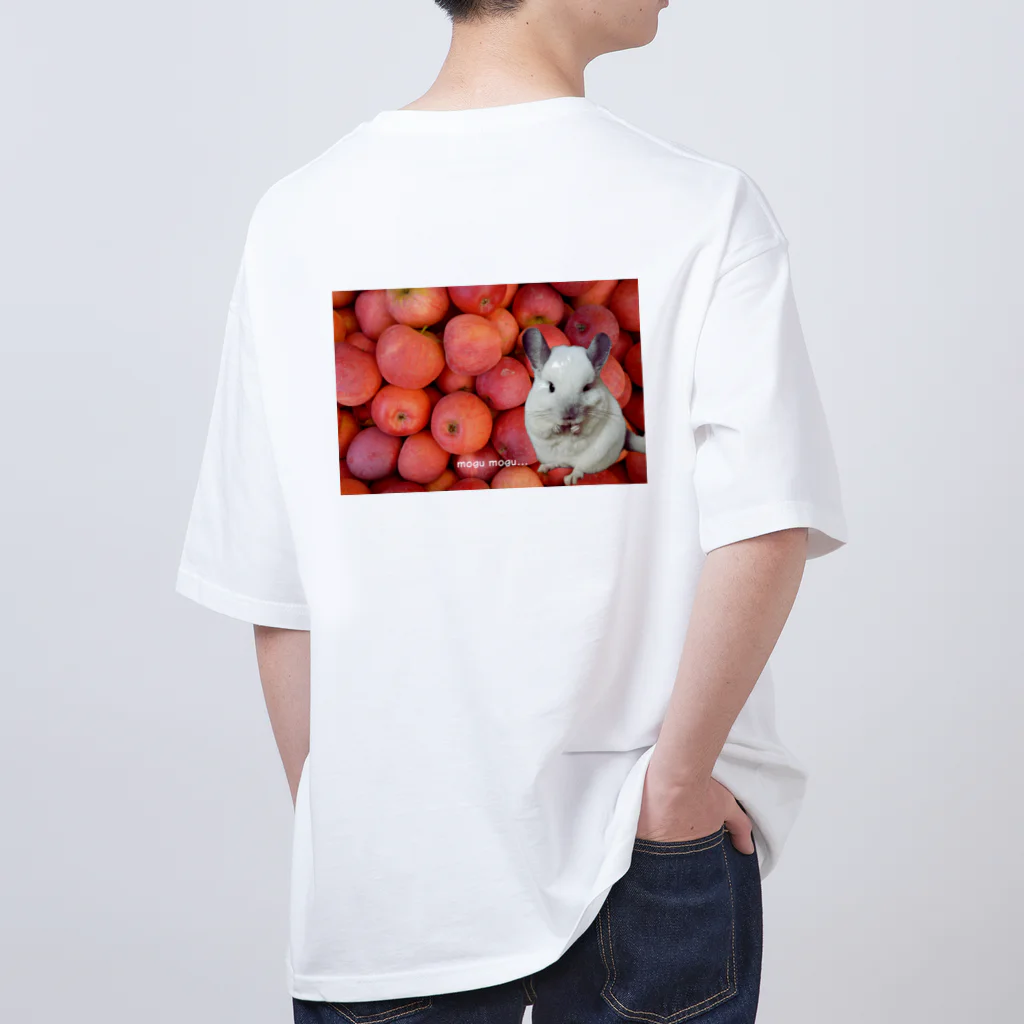 チンチラのもふふのゆめりんご Oversized T-Shirt