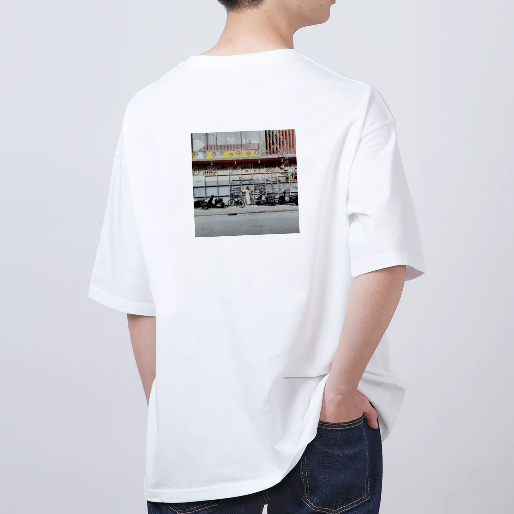 White-HoleのArt＋kinbaku Oversized T-Shirt