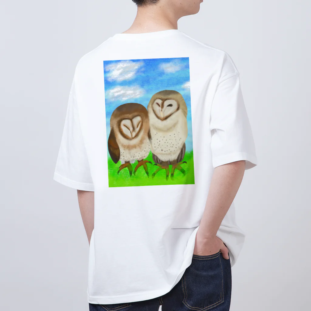 Lily bird（リリーバード）の草原とメンフクロウず② Oversized T-Shirt