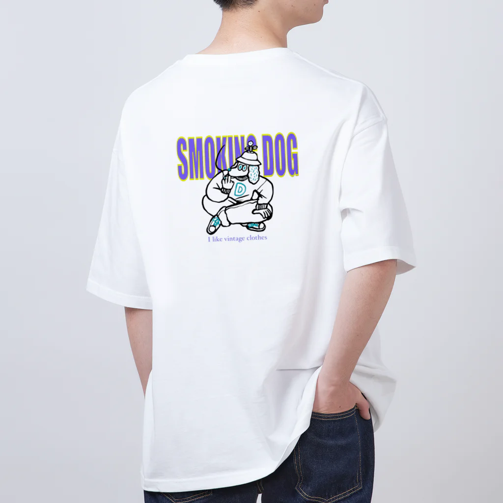 あきらんどのsmoking dog オーバーサイズTシャツ