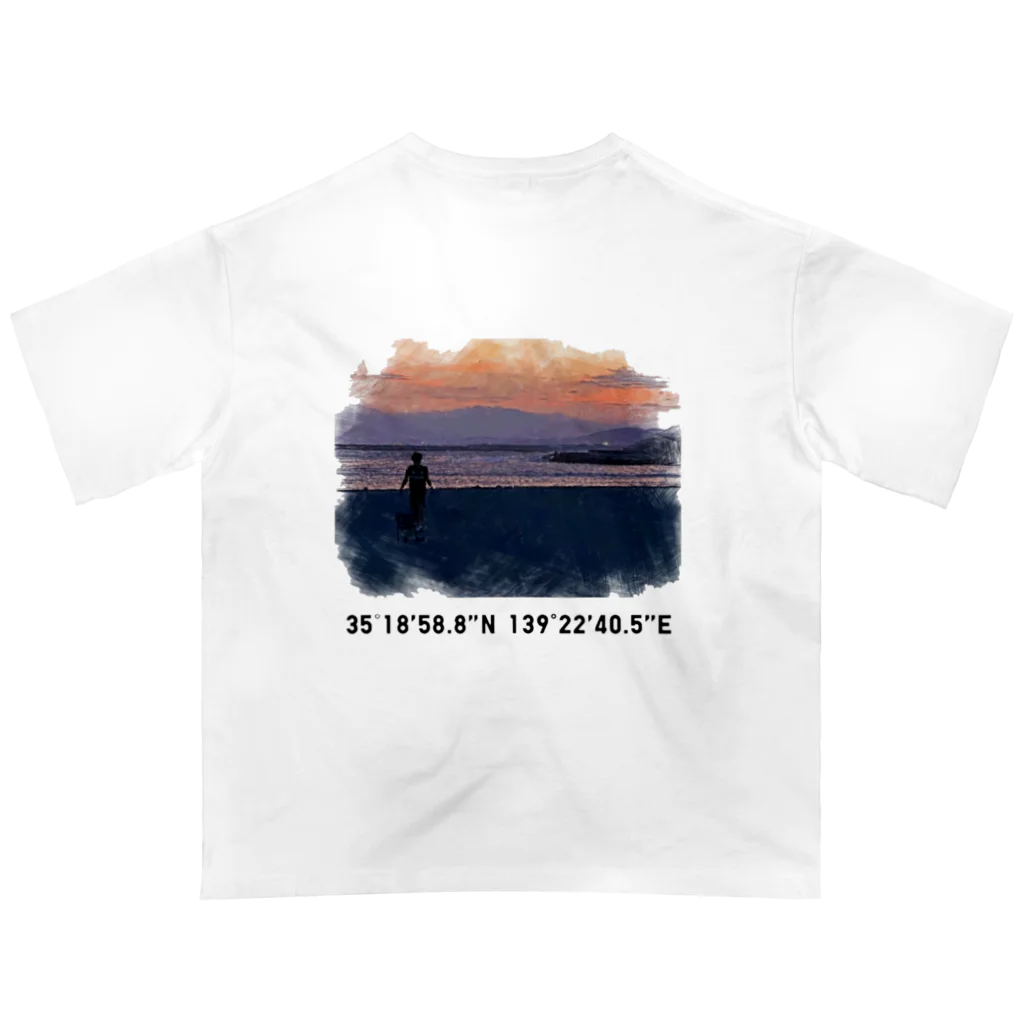 Distortion.の湘南海岸 オーバーサイズTシャツ