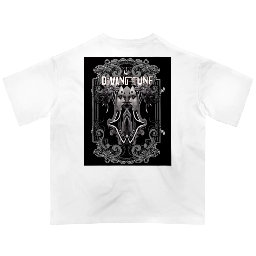 DiVANG  TUNEのDiVANG TUNE New Design オーバーサイズTシャツ