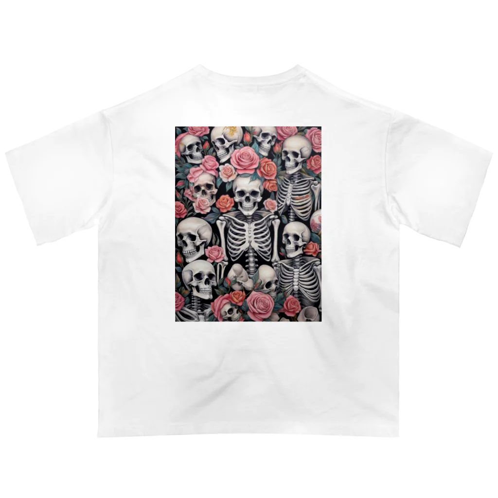 Skull sectionの薔薇とドクロ Oversized T-Shirt