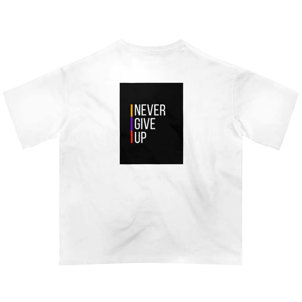 レモングラスのNEVER GIVE UP ネバーギブアップ Oversized T-Shirt