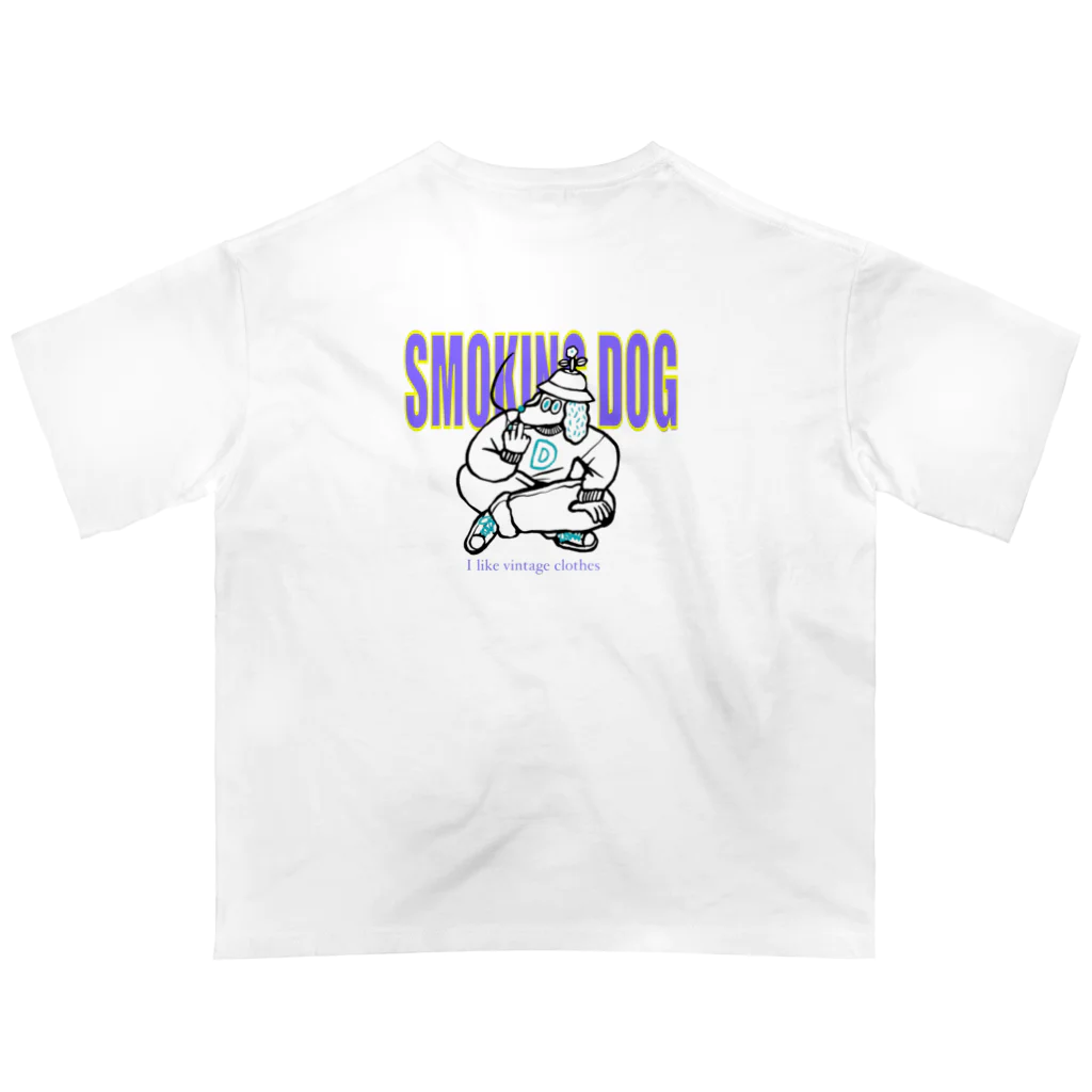 あきらんどのsmoking dog Oversized T-Shirt