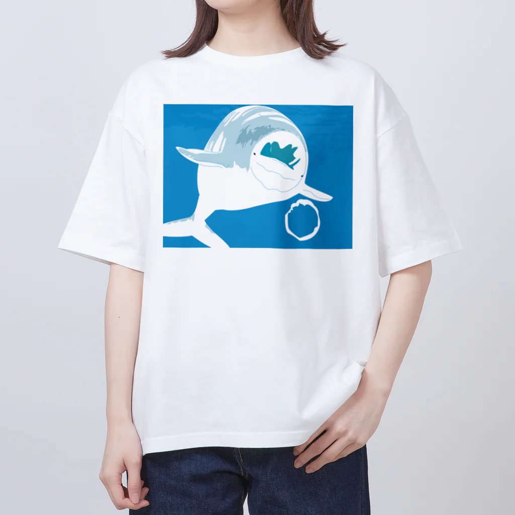 Drecome_Designのシロイルカ Oversized T-Shirt