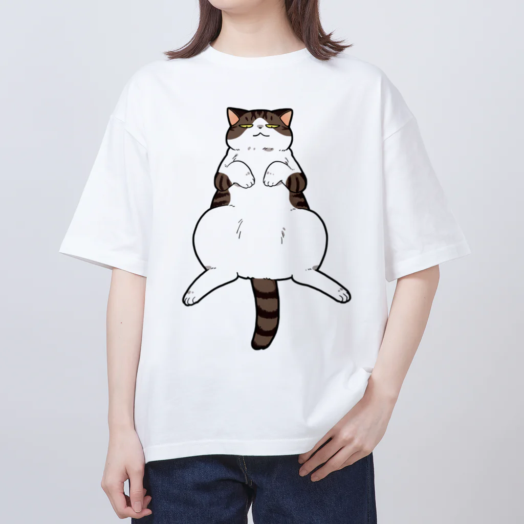 OSORAのおなか丸出し猫 Oversized T-Shirt