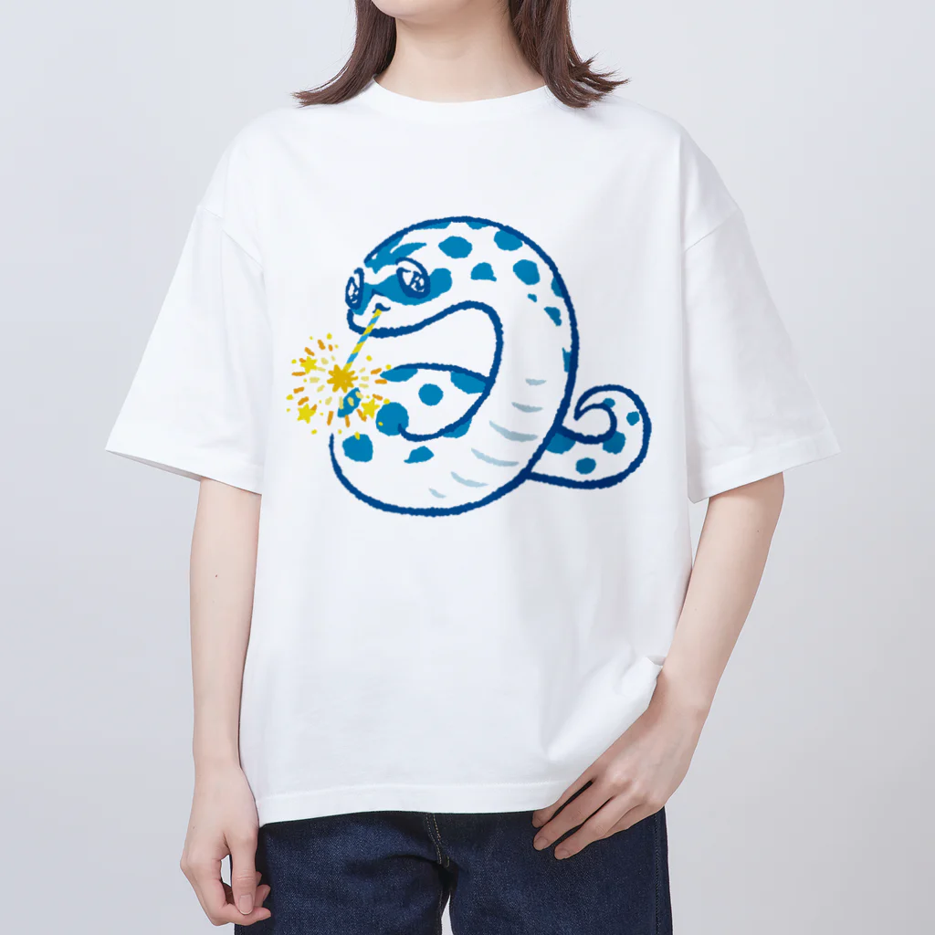 おにぎり屋のヘビ花火シシバナ(ブルーver) オーバーサイズTシャツ