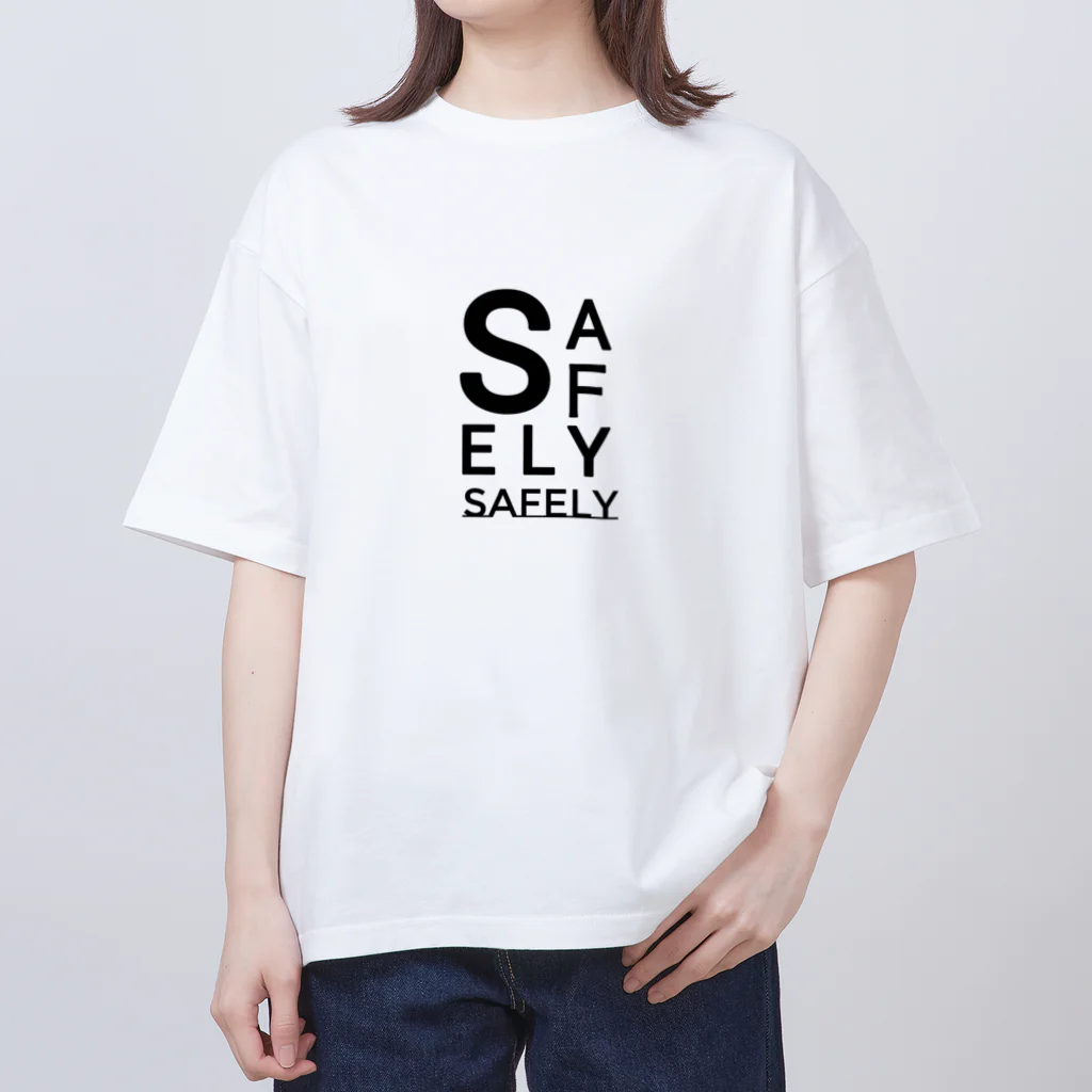 SafelyのSafely　ガーベラ　White オーバーサイズTシャツ