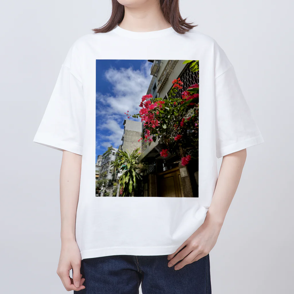 konishinの台湾の台北　公館あたりの街角 Oversized T-Shirt