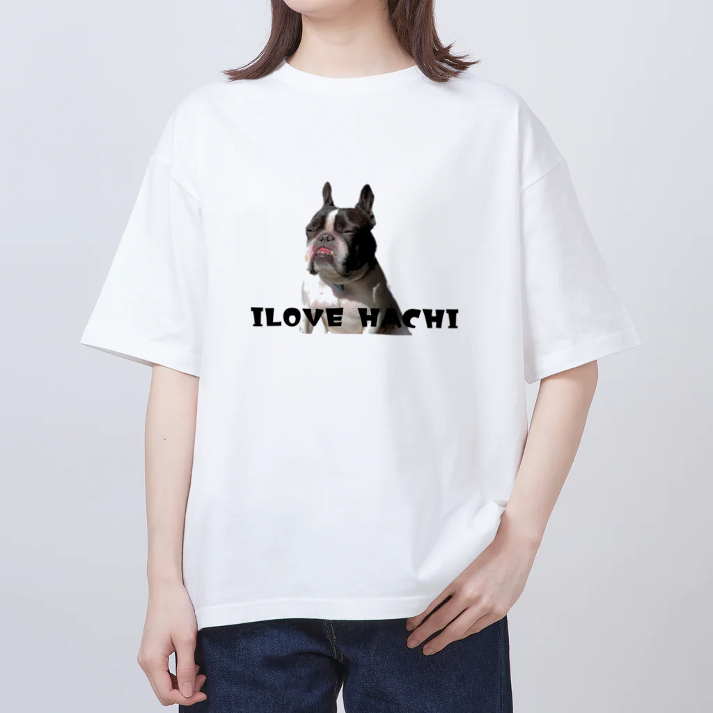 フレブル6兄弟オリジナルグッズのILOVE HACHI  オーバーサイズTシャツ