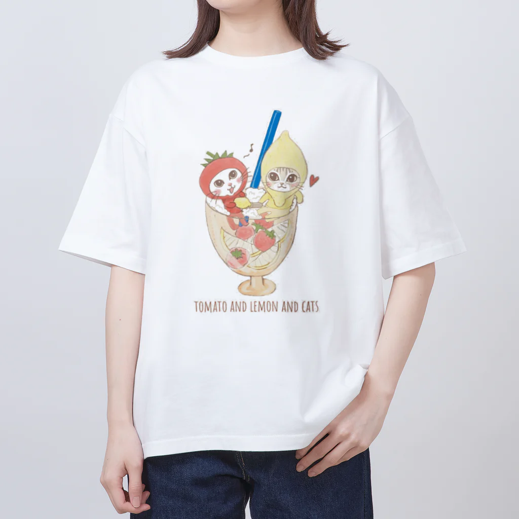 ナーサンのトマトとレモンの炭酸ジュース オーバーサイズTシャツ