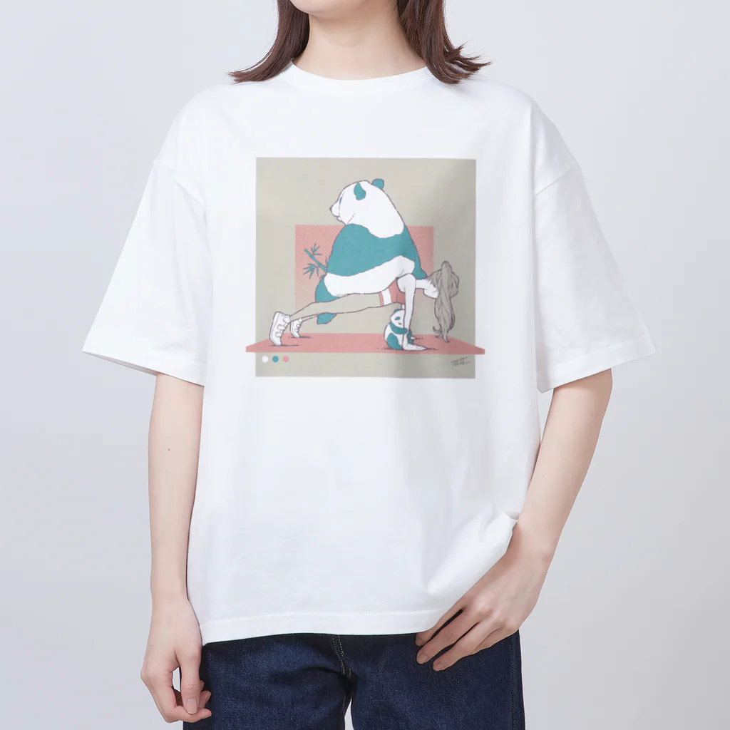 TELLのイラスト小屋の『3 colors &...』#006 オーバーサイズTシャツ