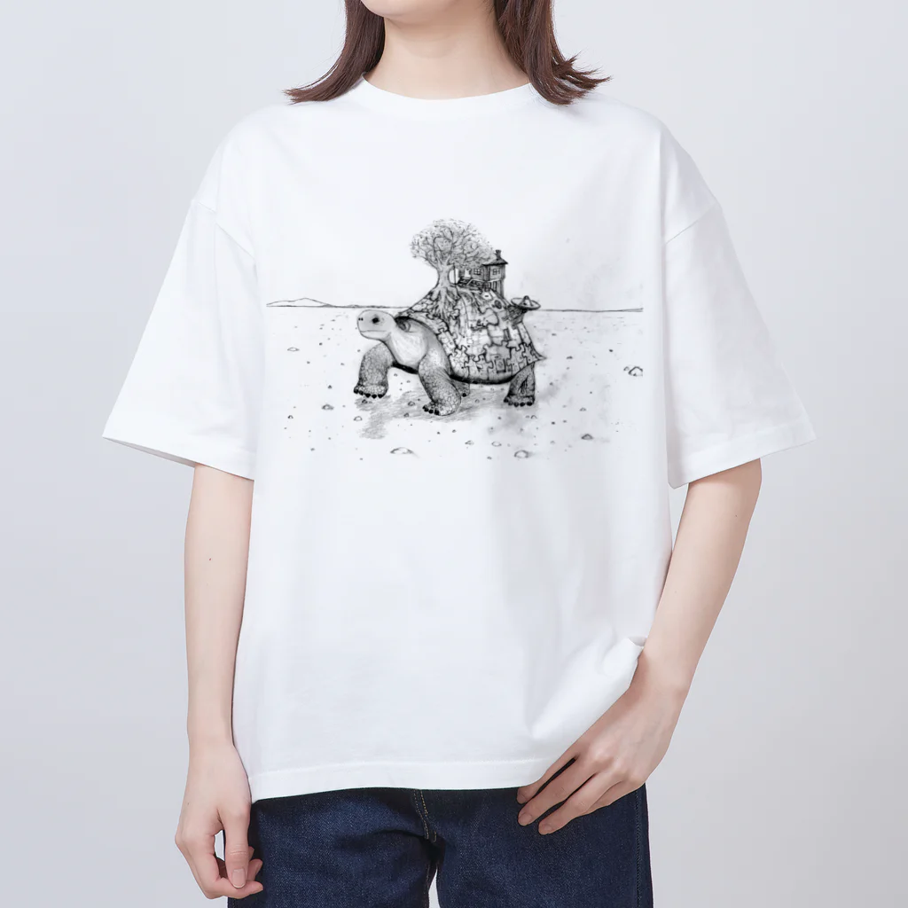 ストレイカルテット（Stray Quartet）のA砂漠を旅する少女 オーバーサイズTシャツ