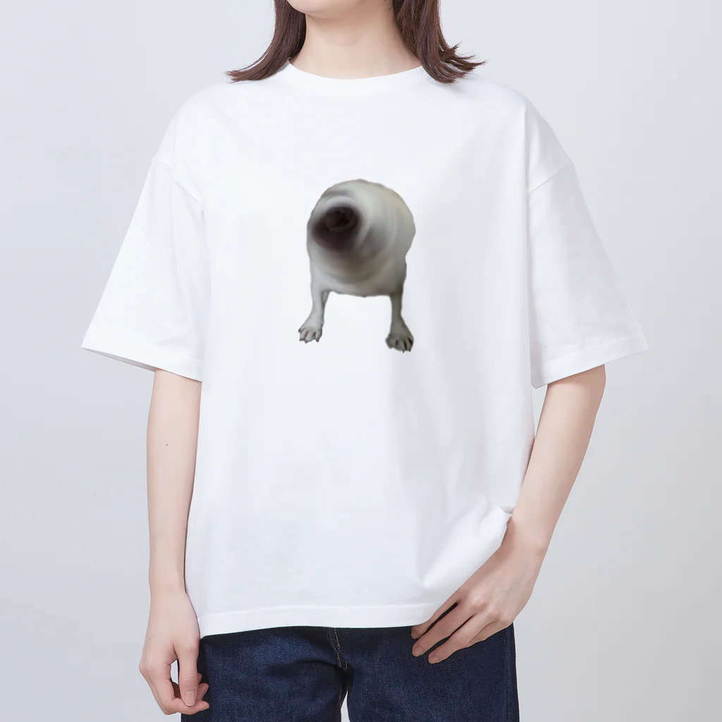 ロキの店の回転犬 Oversized T-Shirt