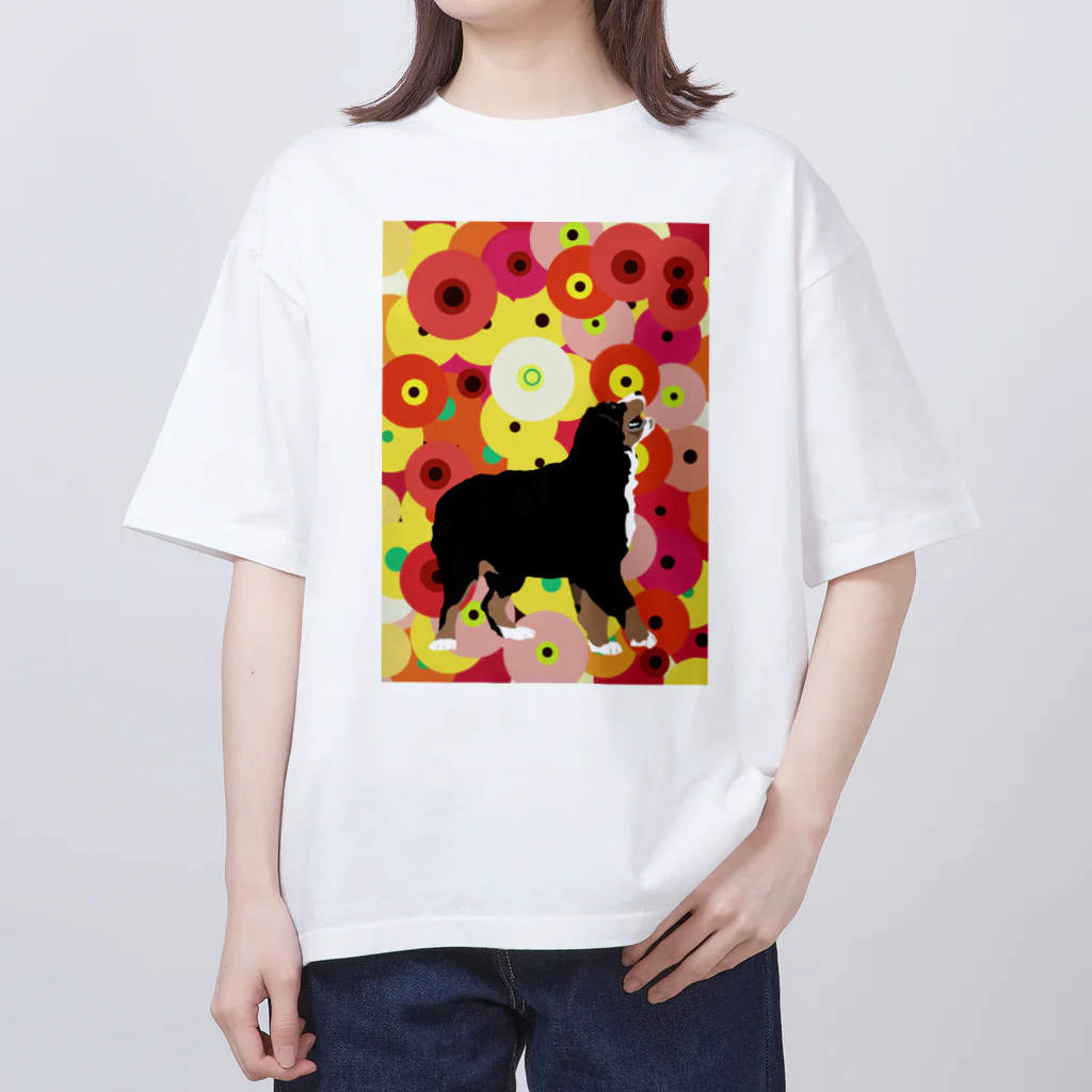 ナミノコ雑貨店の華やぐバーニーズ Oversized T-Shirt