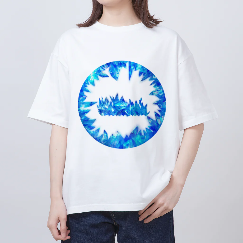 R☆worldのリアル風ブルークリスタルの洞窟 Oversized T-Shirt