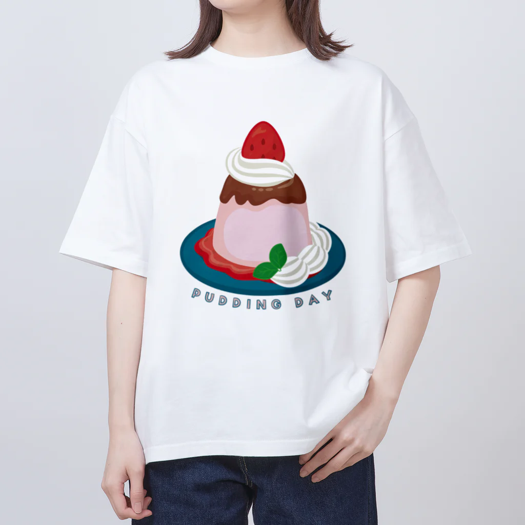 イラスト MONYAAT のバックプリント　毎月25日はプリンの日のプリン　イチゴプリン オーバーサイズTシャツ