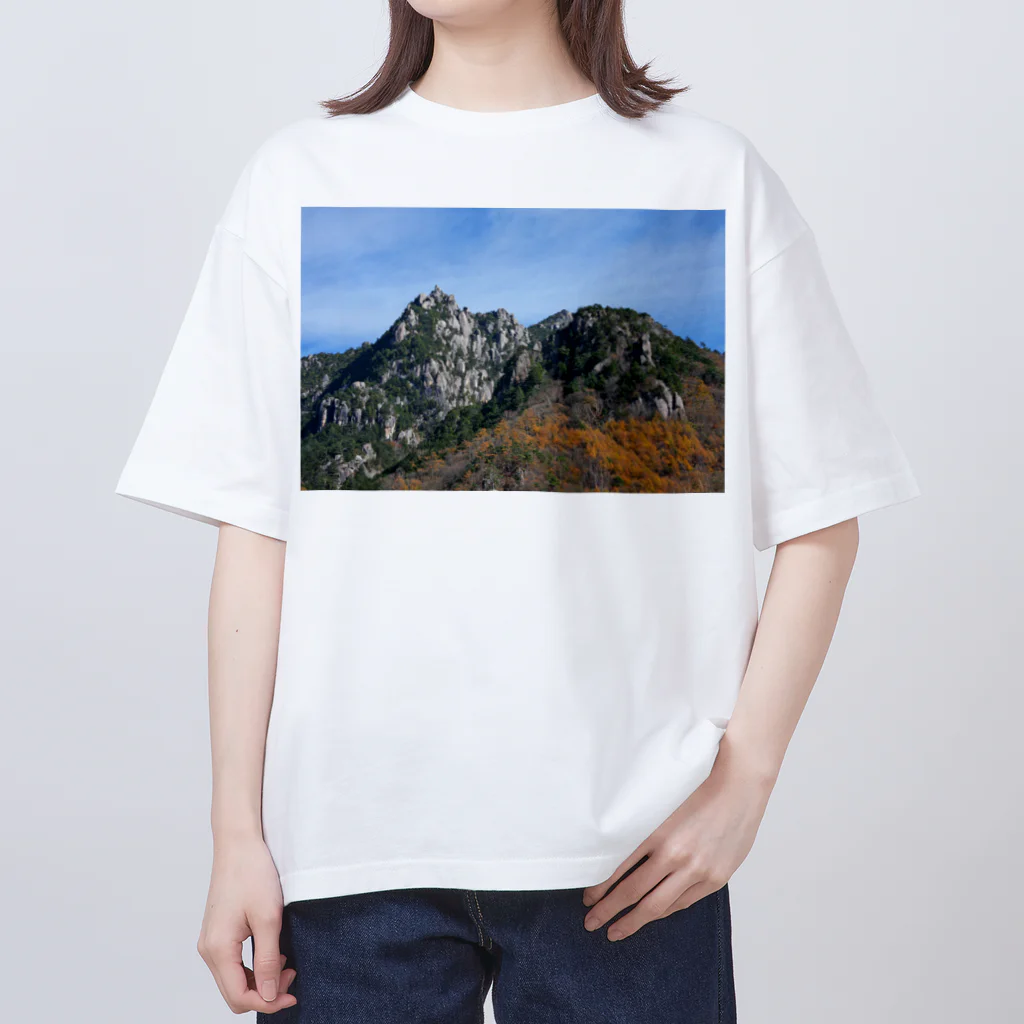 nokkccaの瑞牆山 - Mt.Mizugaki - Oversized T-Shirt