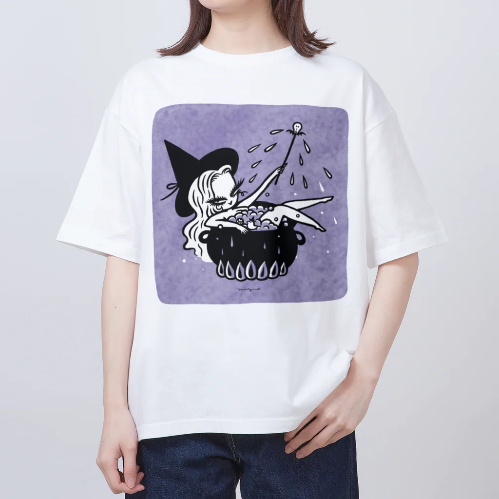 Mizna WadaのBlack Cauldron Oversized T-Shirt